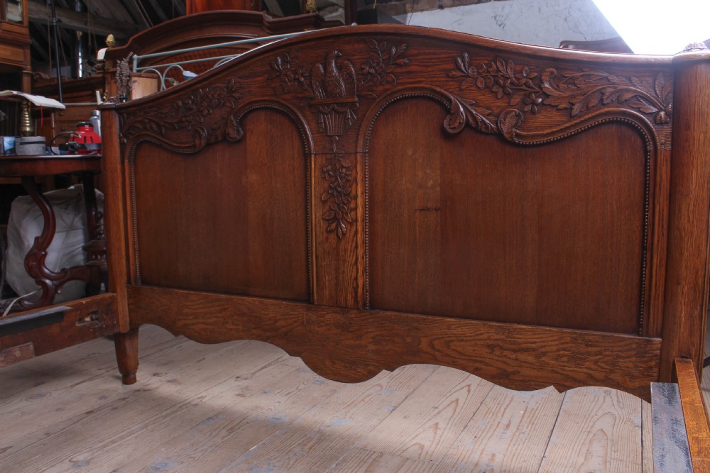 Fabulously carved oak king size French marriage bed View XIV