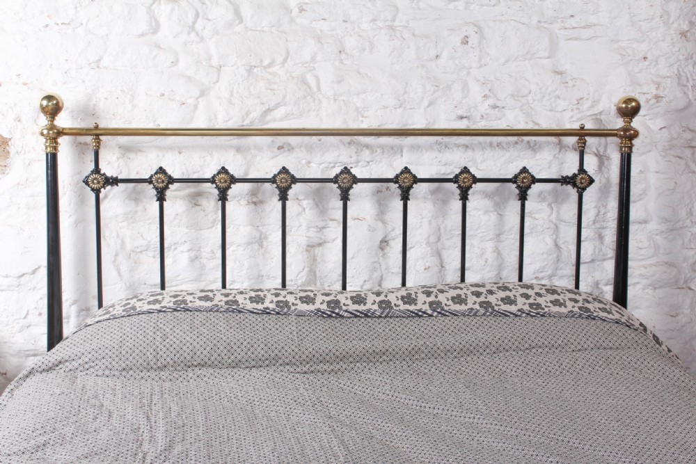 Graceful individual Victorian black and brass king size bed View V