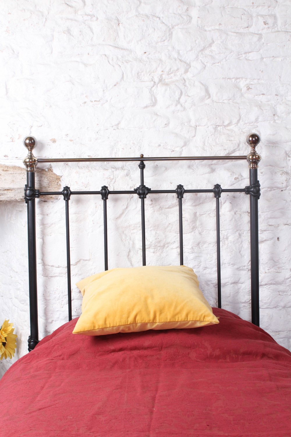 Handsome pair of classic no end single beds (joinable)  View IV