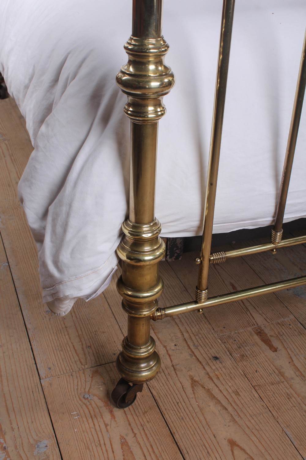 Beautiful quality Victorian all brass bed by Maple and Co View III