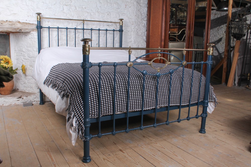 Captivating Victorian brass and iron king size  bed in Hague blue