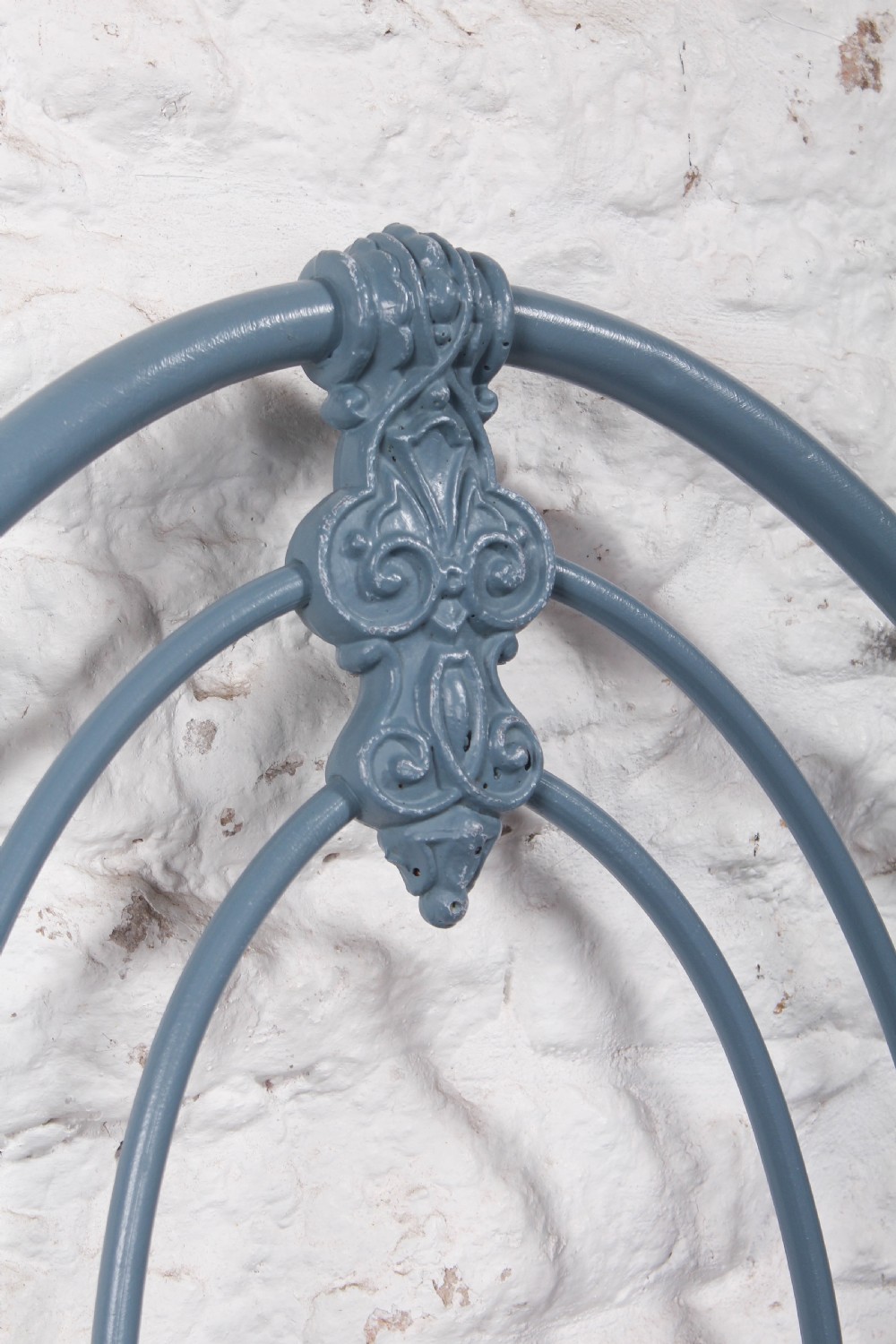 Fabulous super king sizeable all iron bed.  View V
