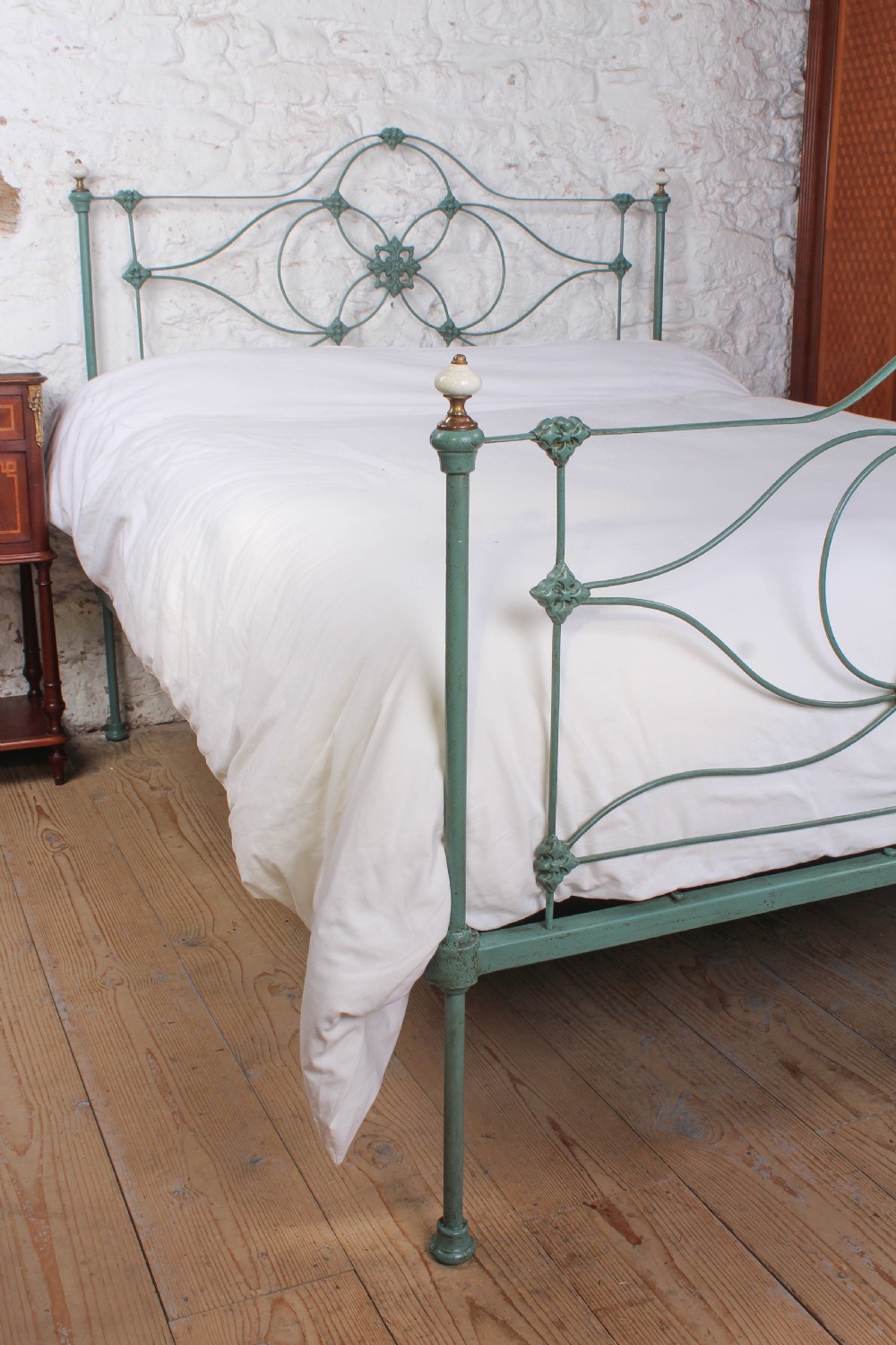 Very rare and pretty early Victorian king size bed in soft green View II