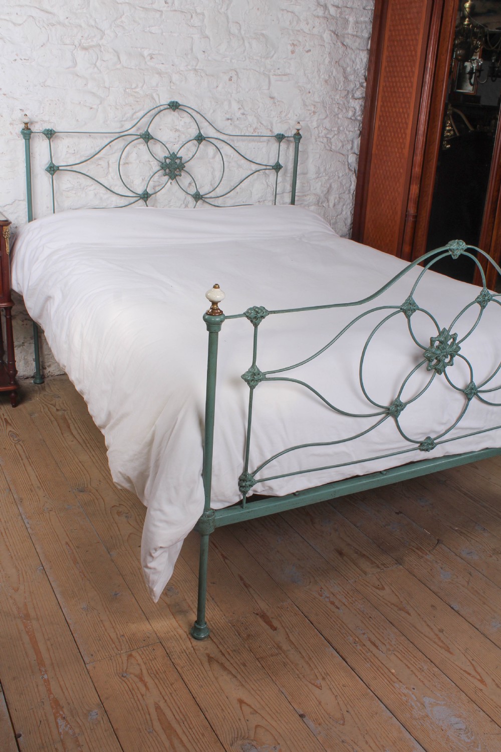 Very rare and pretty early Victorian king size bed in soft green View IV