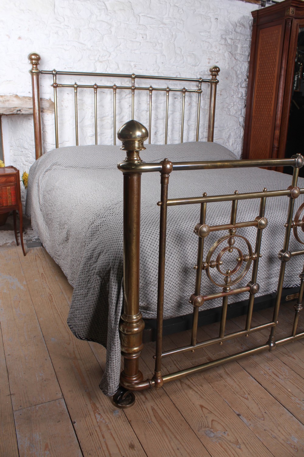 Stunning Winfield Super King Size All Brass Bed View VIII