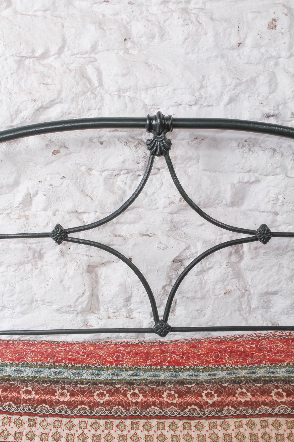 Attractive simple Irish all iron no end double bed View VI