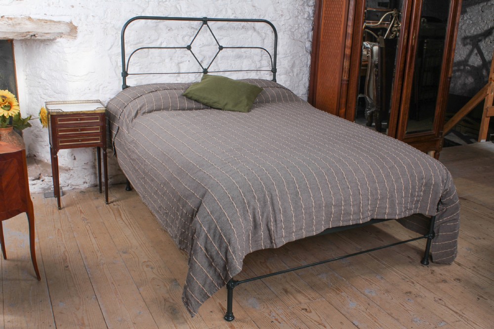Irish all iron no end double bed View II