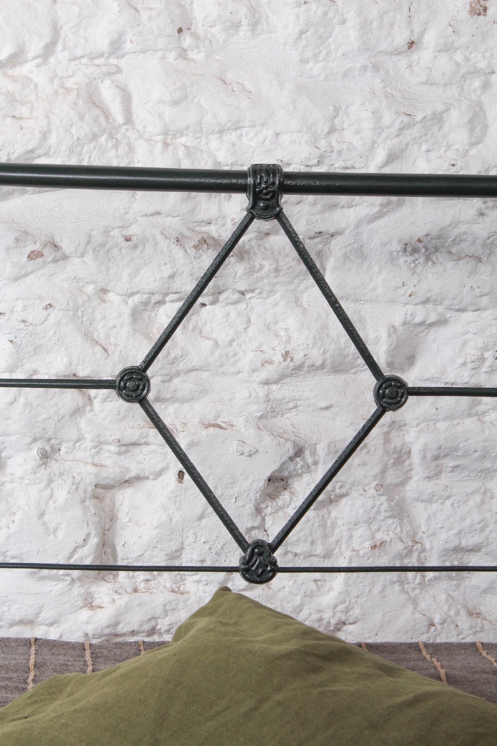 Irish all iron no end double bed View VIII