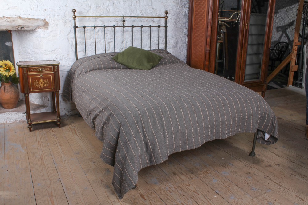 Gorgeous green and aged brass double no end bed