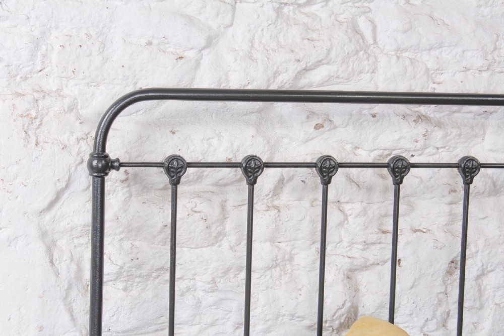 Stylish simple all iron no end double bed View III