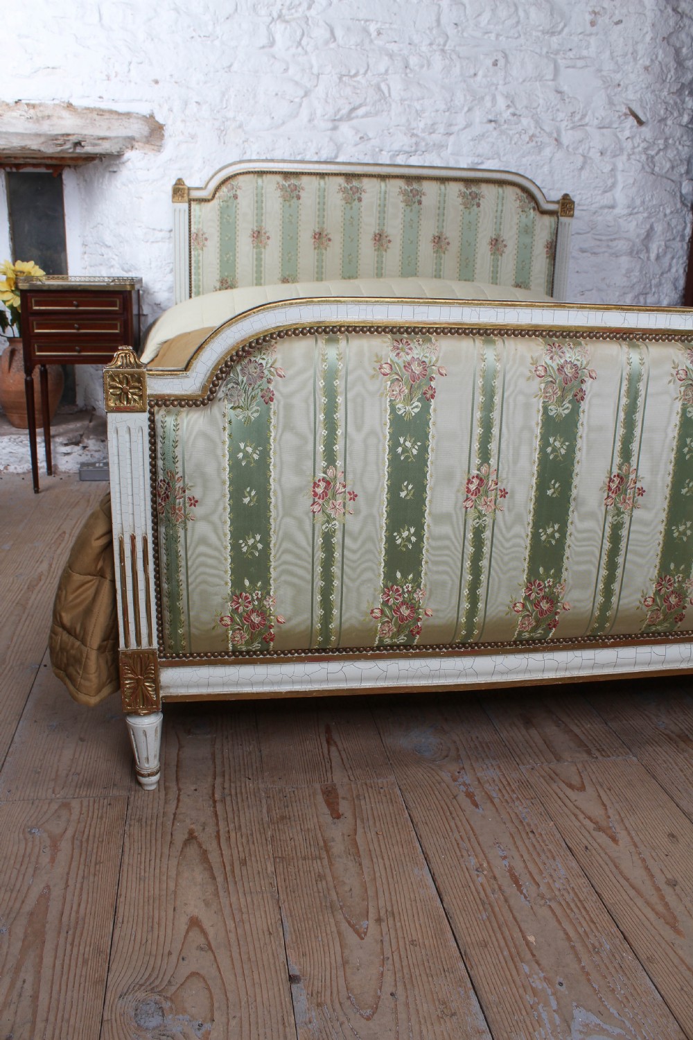 Original silk fabric French upholstered double bed View VII
