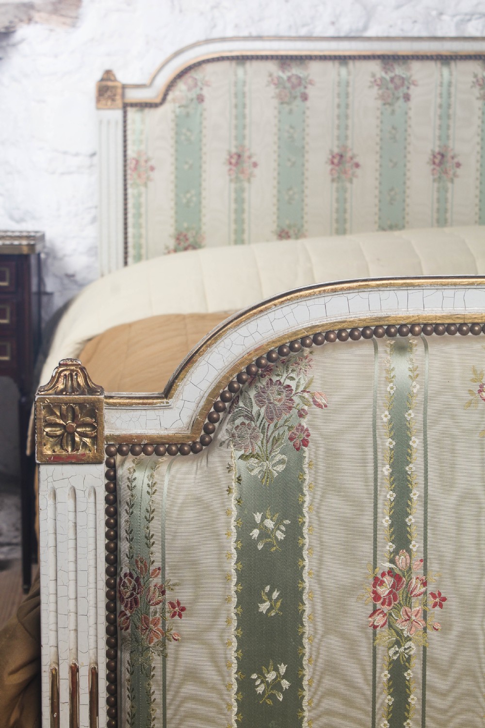 Original silk fabric French upholstered double bed View VIII