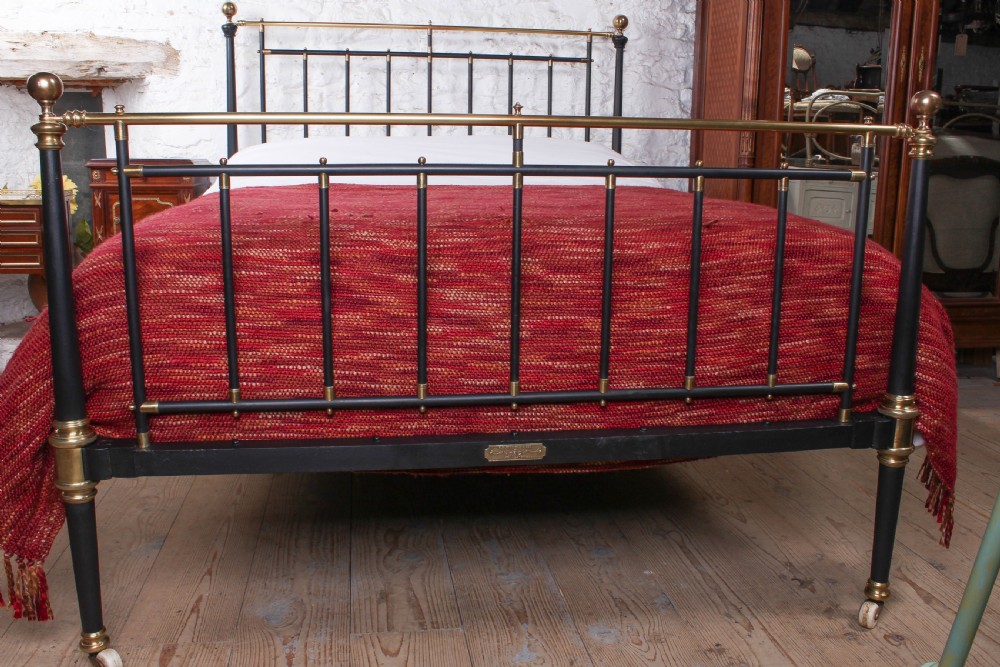 Elegant king size brass and iron bed with taper posts  View IX