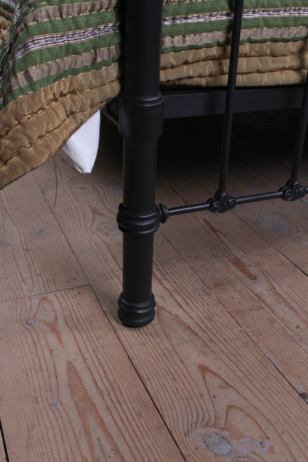 Unique and Captivating Iron and Brass King size Bed with Porcelain Detail.  View II