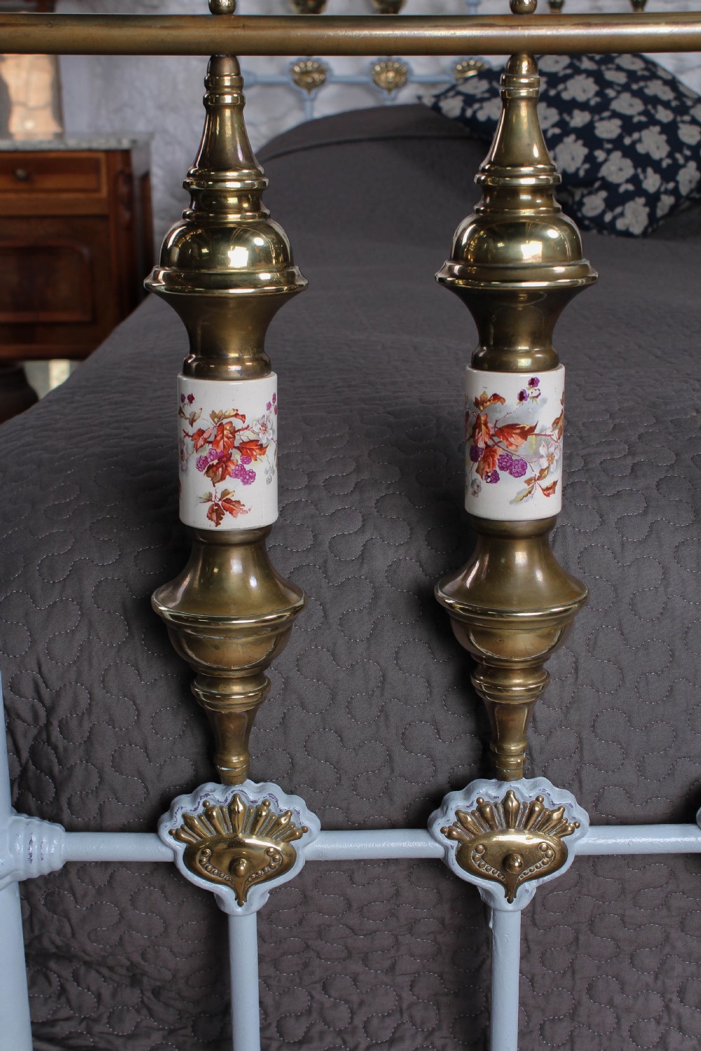 Spectacular Victorian brass and iron kingsize bed with porcelain details View V