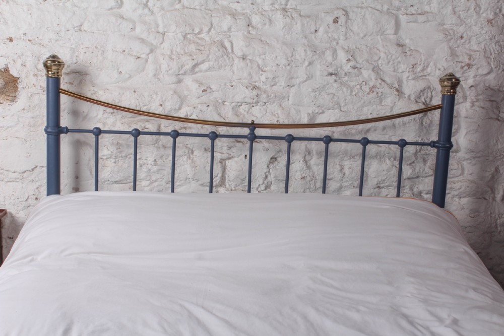 Attractive Edwardian King-Size Dip Rail Bed in Custom Paint Colour View VI