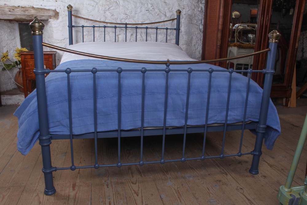 Attractive Edwardian King-Size Dip Rail Bed in Custom Paint Colour View VII