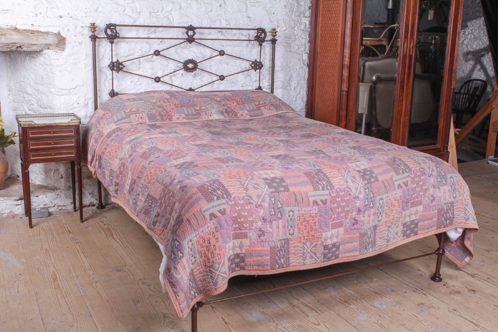 Fantastic early Victorian hand finish king size bed 