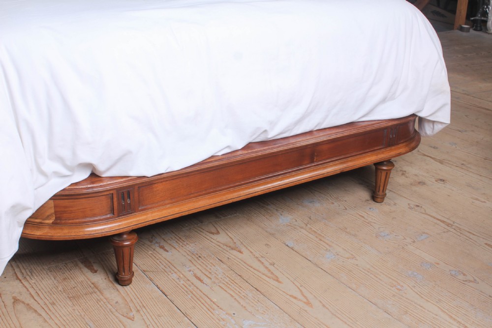 Spectacular Empire Style Walnut No-end King-size Bed View II