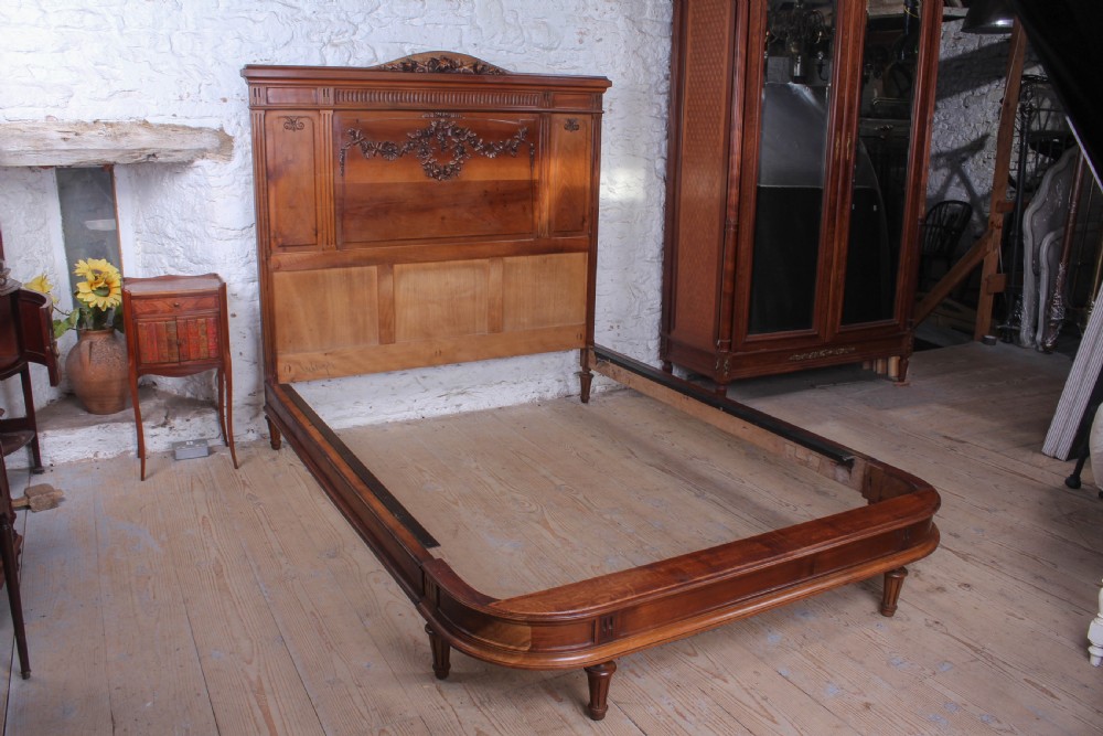 Spectacular Empire Style Walnut No-end King-size Bed View IX