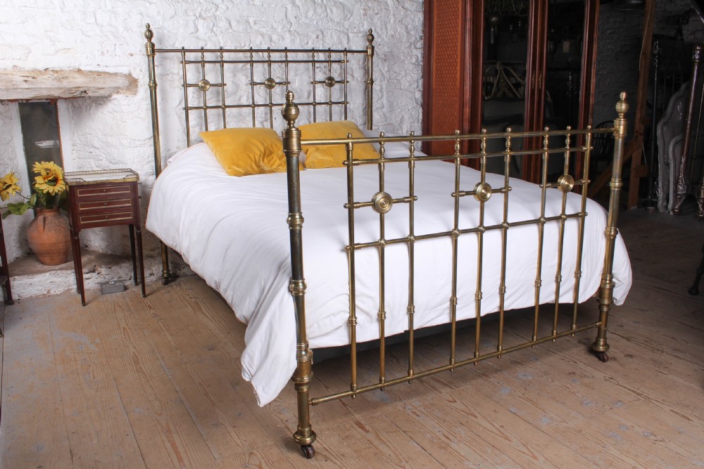 Handsome Good Quality Victorian Brass King Size Bed 