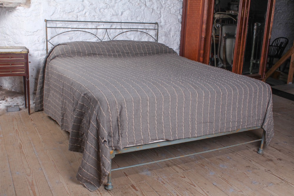 Incredibly Attractive and Unique Portuguese King Size No End Bed