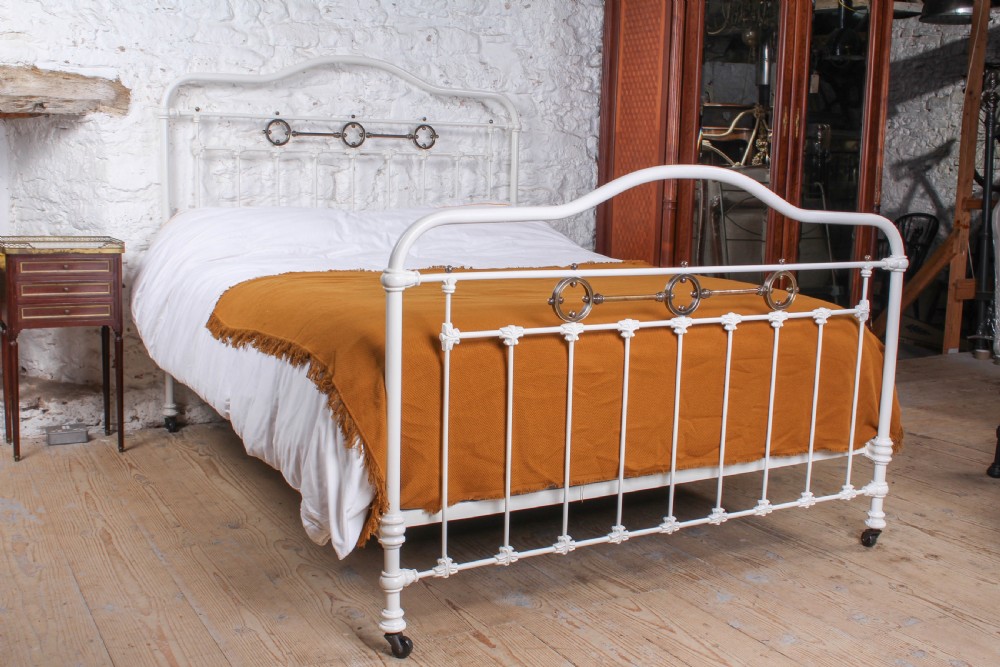 Pretty and Airy French Iron and Brass Kingsize Bed
