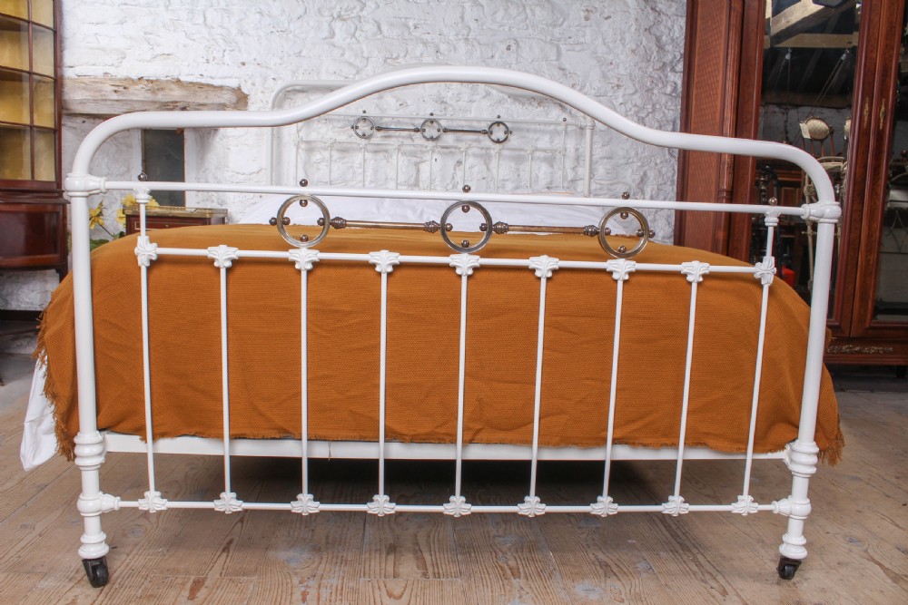 Pretty and Airy French Iron and Brass Kingsize Bed View IV