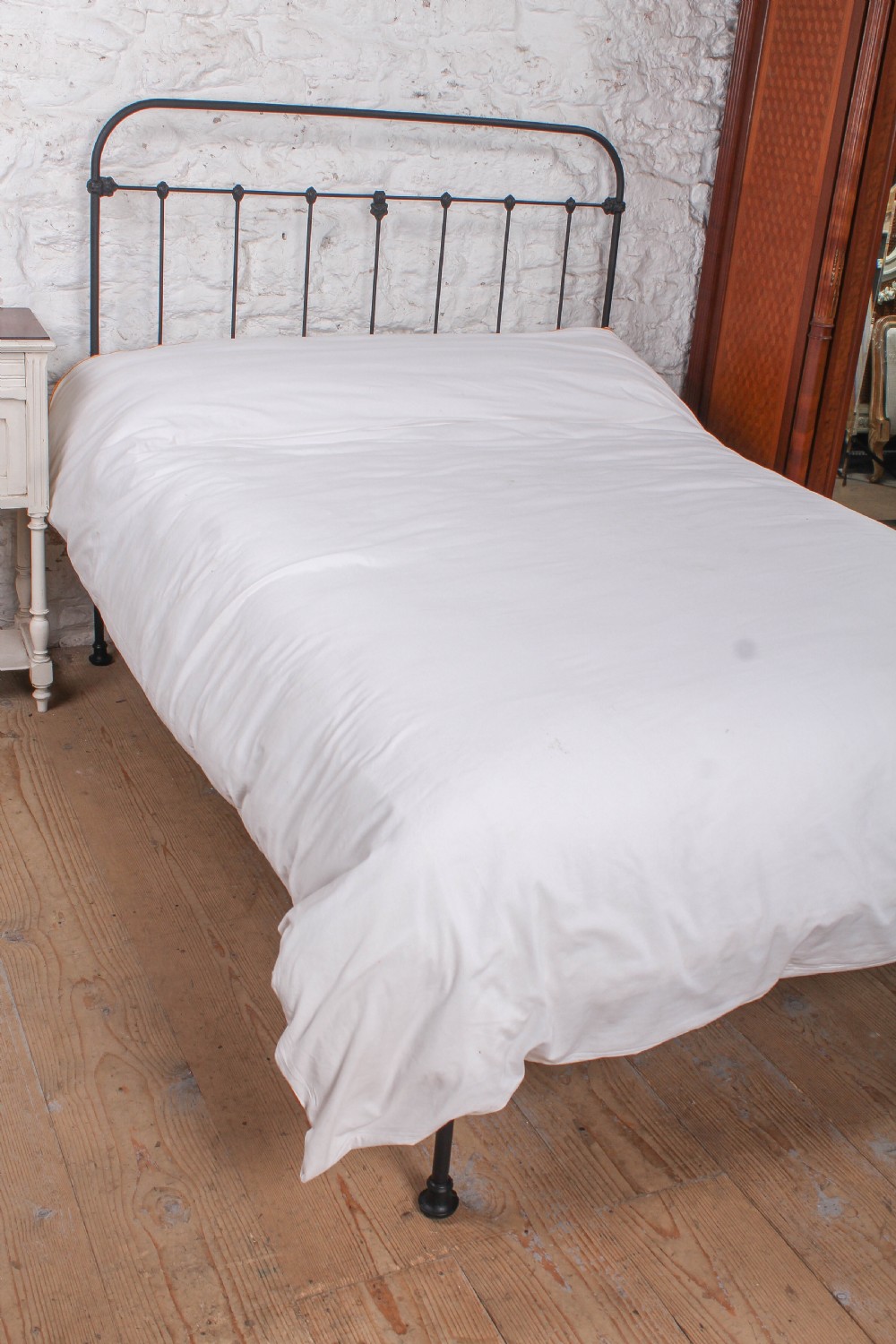 Simply Pretty All Iron French No End Double Bed View VI