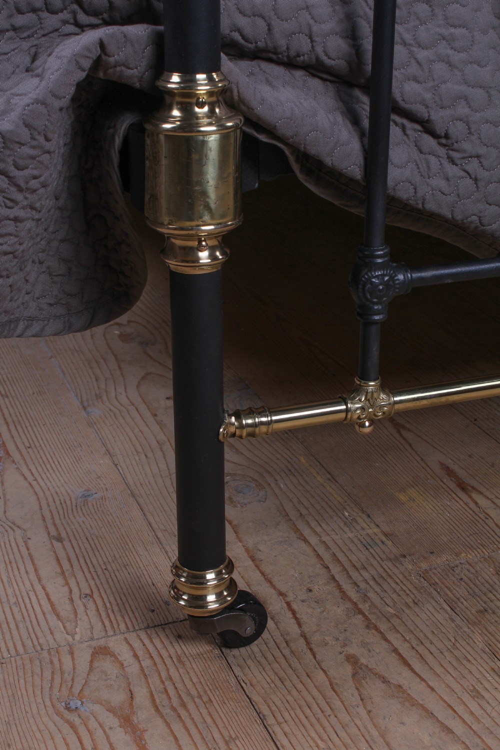 Timelessly Classic Super King Bed with All Original Brass View IV