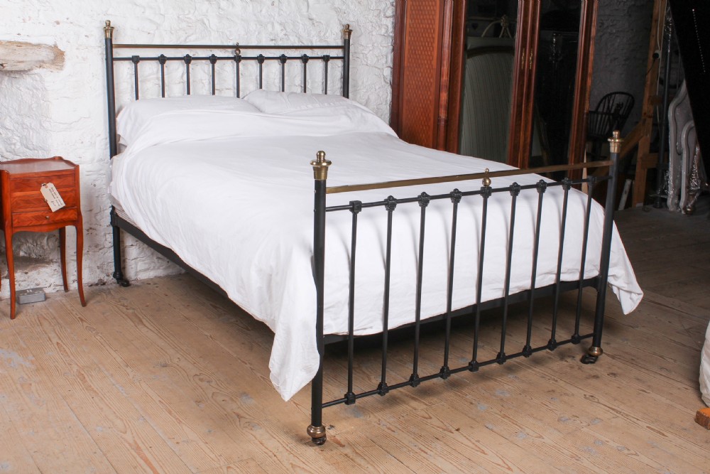 Classically Tasteful Edwardian Brass and Iron King Size Bed 