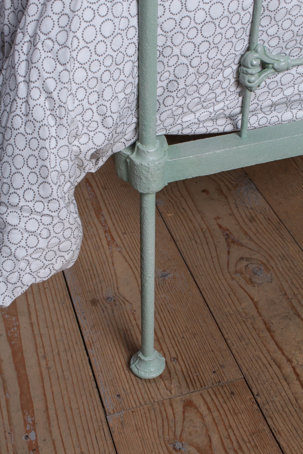 Incredibly Appealing Pair of Victorian Single Beds (Can be Joined) View V