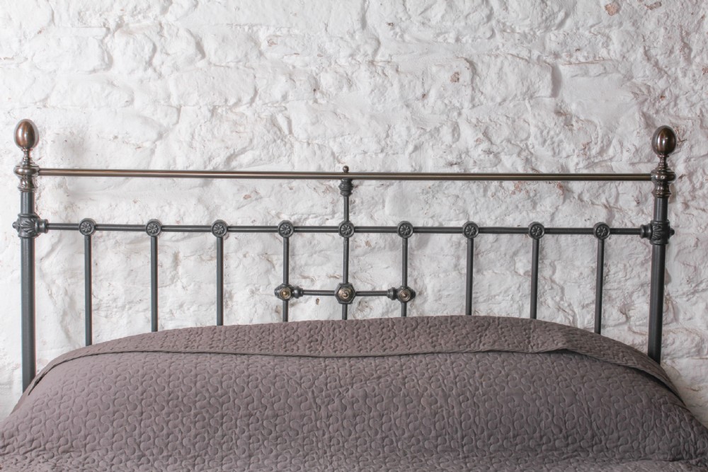 Strikingly Handsome Victorian King Size Bed View V
