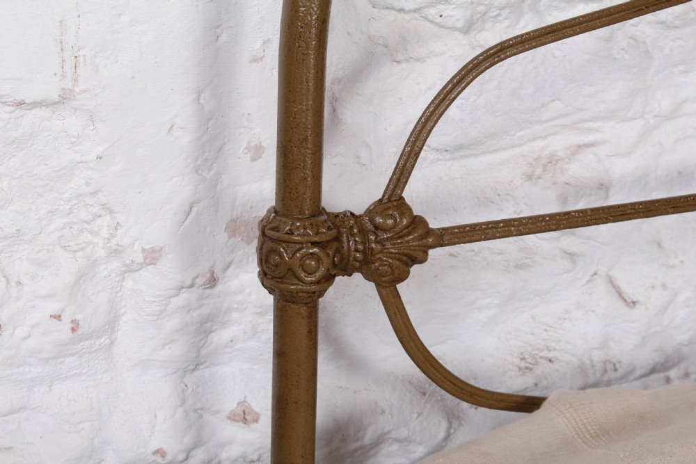Stunning yet classic Irish no end with ribbon reed strip and unique castings View VI