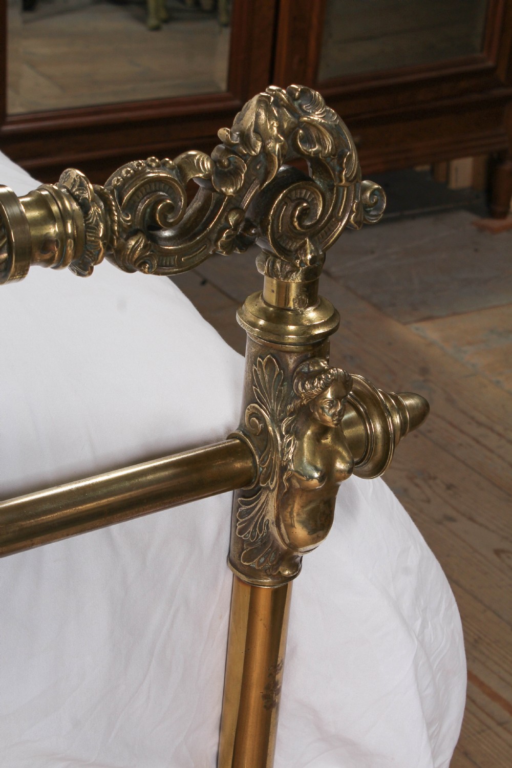 Exquisite and Sturdy All Brass Italian King Size Bed  View XI