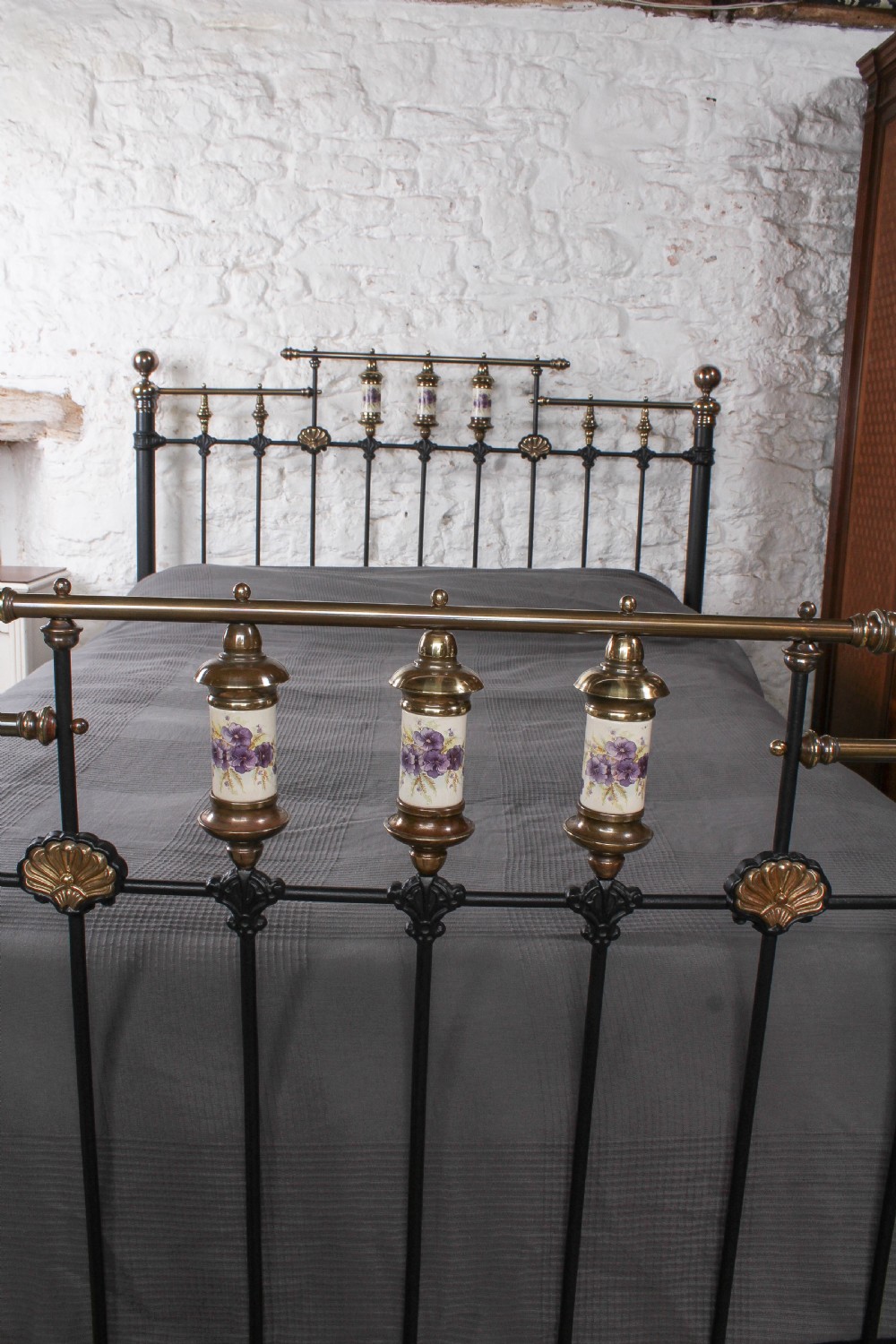 Gorgeous Porcelain Detail Victorian King Size Bed  View IV