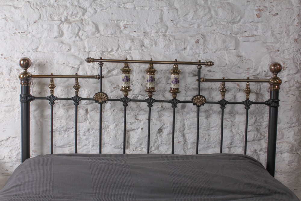 Gorgeous Porcelain Detail Victorian King Size Bed  View VI