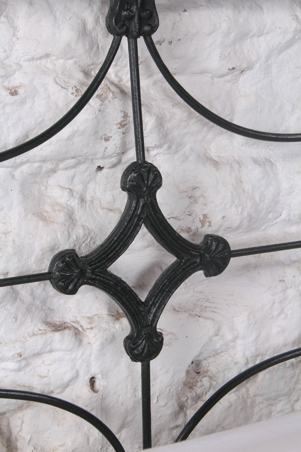 Enchanting Irish all iron no end dark green king size bed View V
