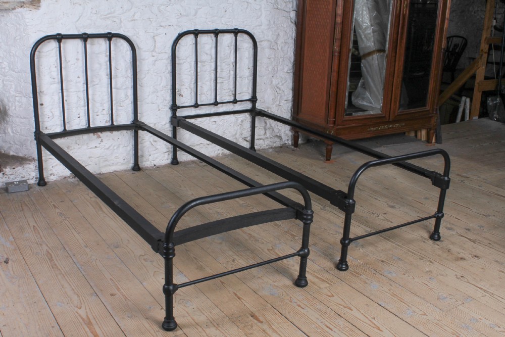 Harlequin Pair of Utilitarian Single Beds – Can Be Joined