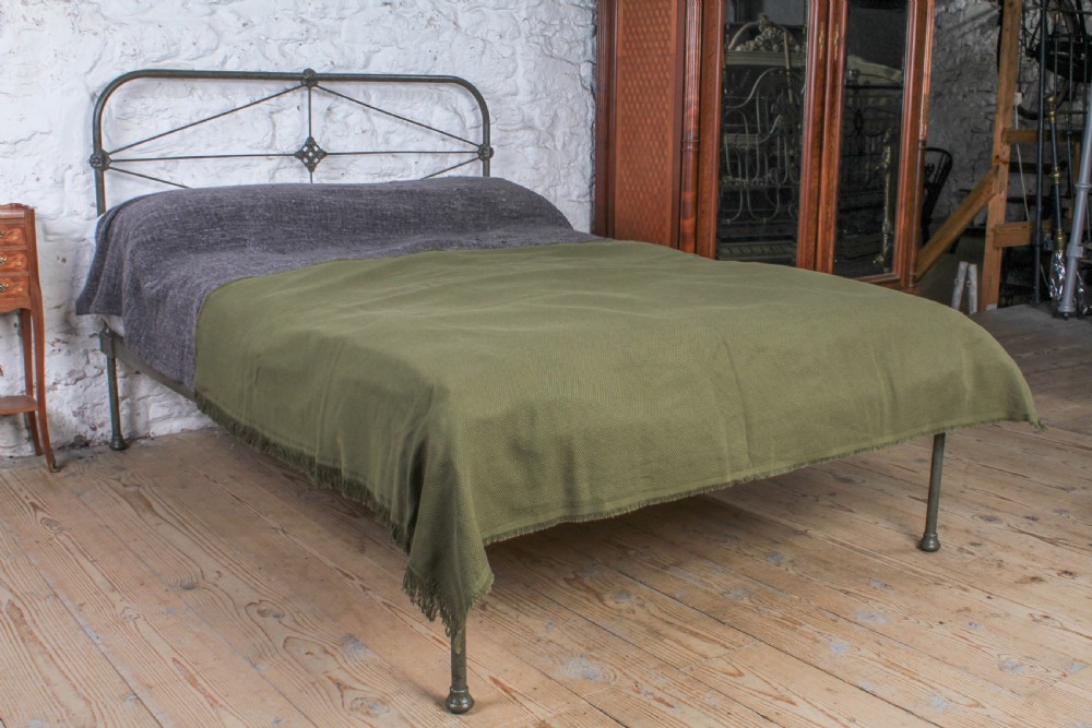 Charming Irish Double No End Bed