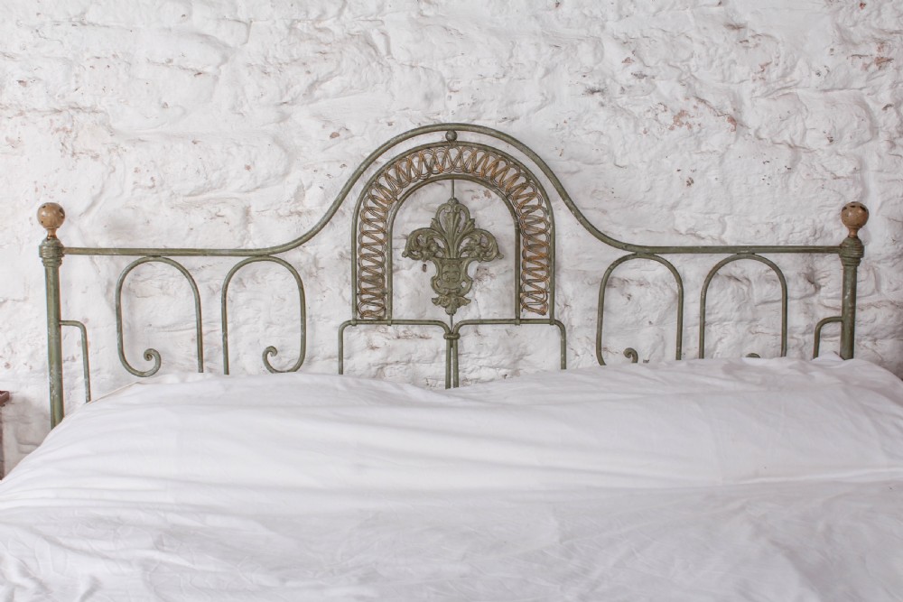 Stunning and Detailed King Size Portuguese Bed View IV