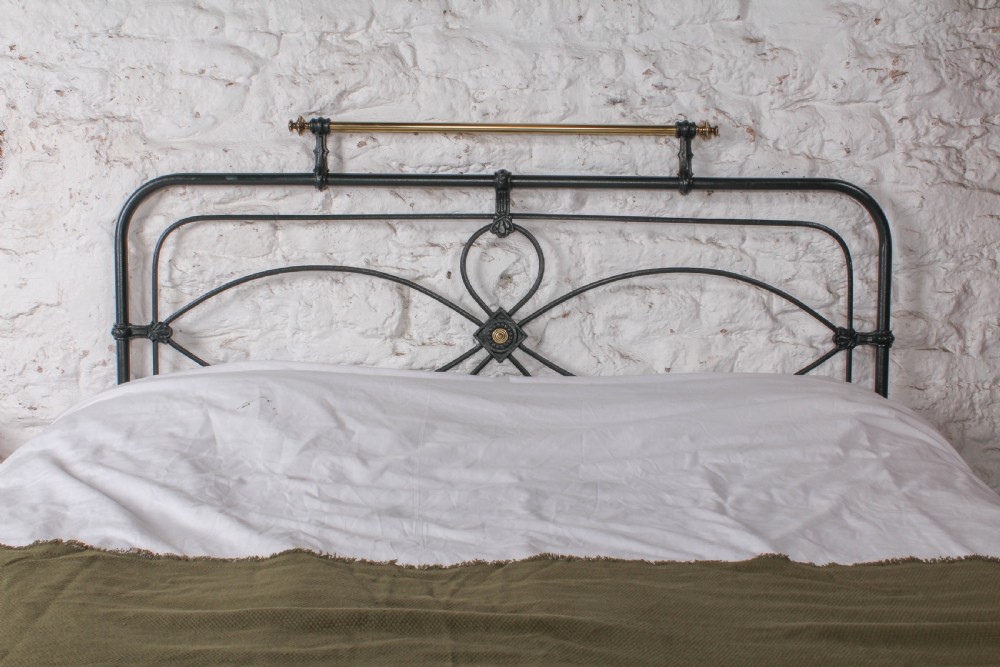 Very nice Irish king size no end bed View III