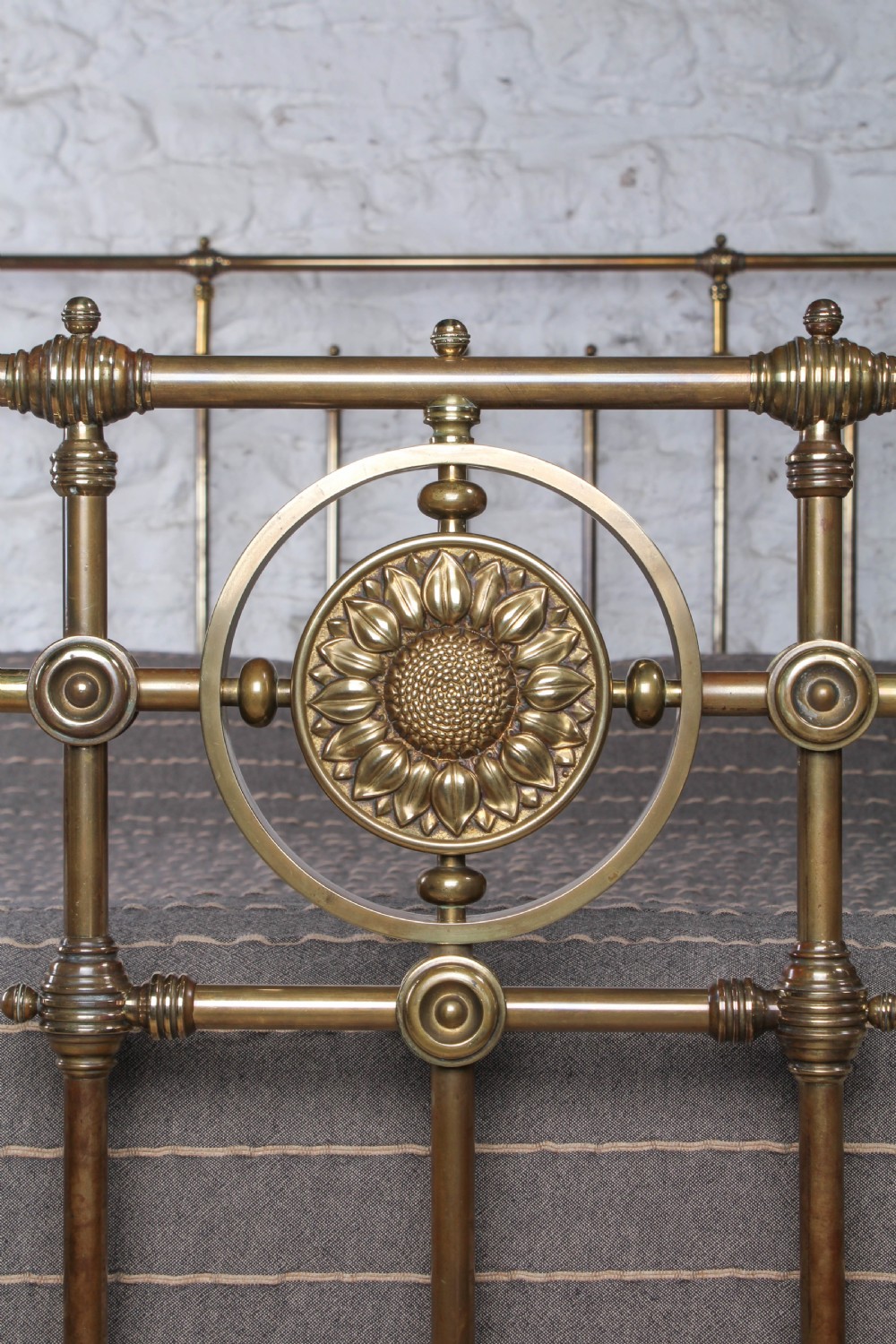 Handsome and adorable super king size all brass bed View VI