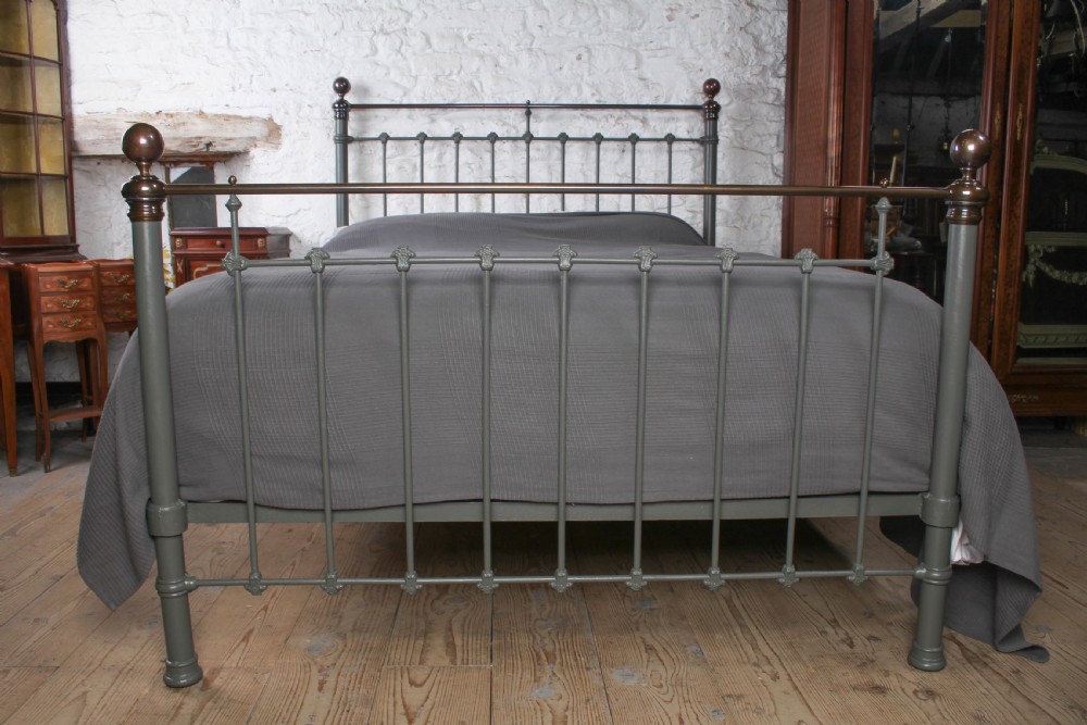 Very Nice Classic Straight Rail Victorian King Size Bed View III