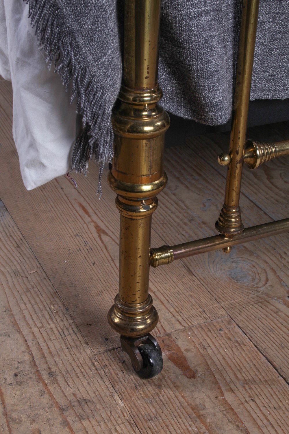 Timelessly Classic Victorian Black and Blass King Size Bed View VI
