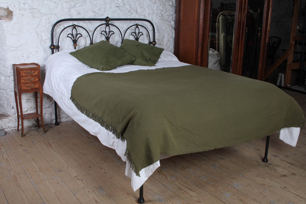 Incredibly Charming and Aesthetically Pleasing Double Victorian Bed. 