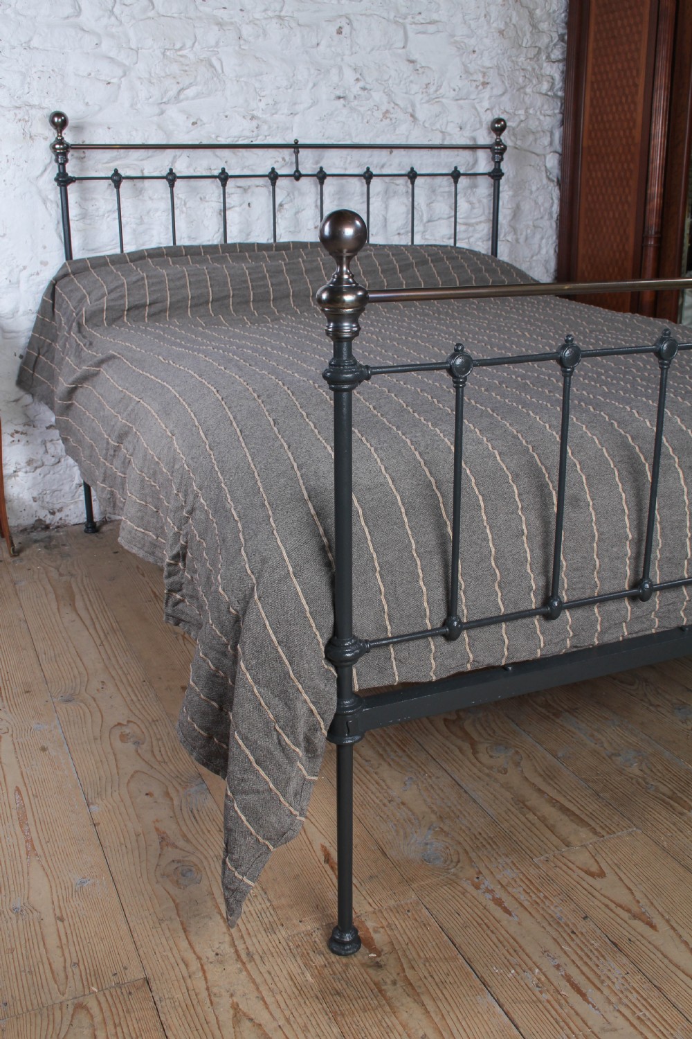 Truly Lovely Spanish Jose Cobian King Size Bed  View VIII