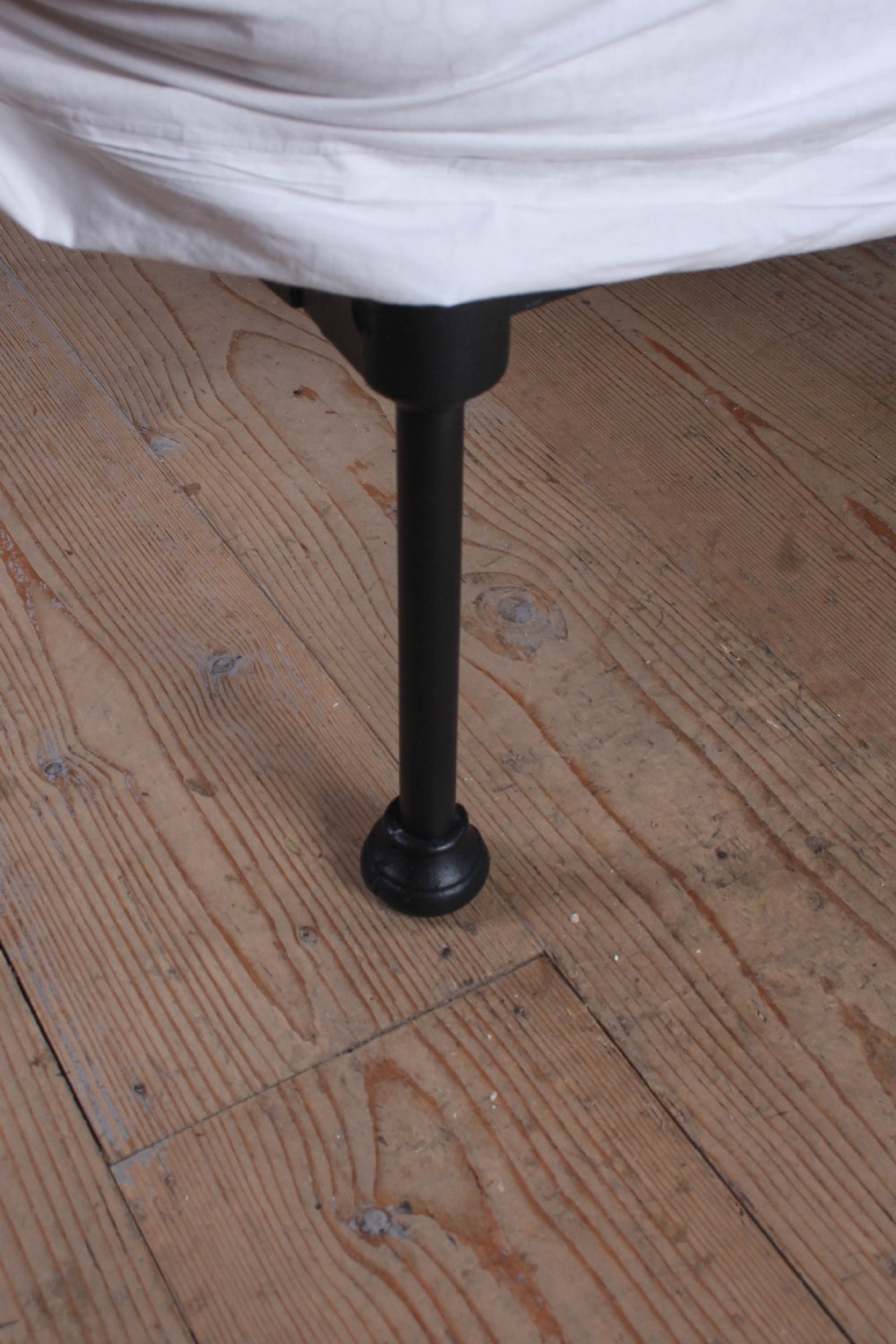 Lovely and Classic pair pf Victorian Single Beds (Can Be Joined)  View II