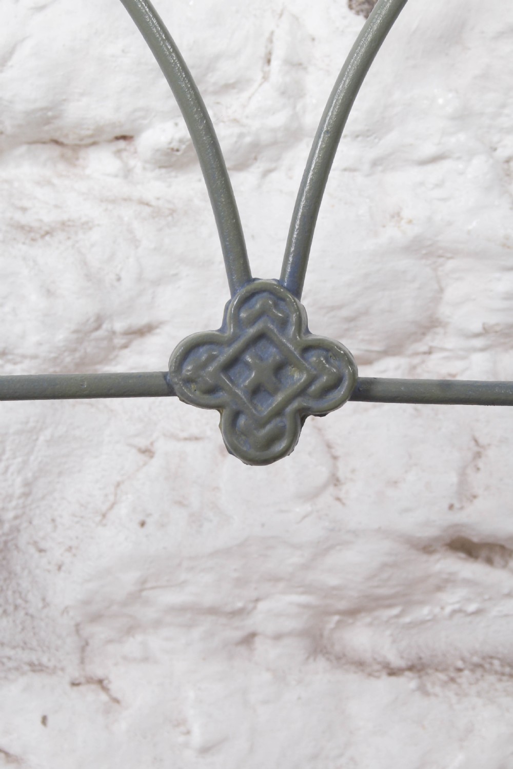 Super Pretty Pair of Single Irish No End Beds – Can Be Joined View VIII