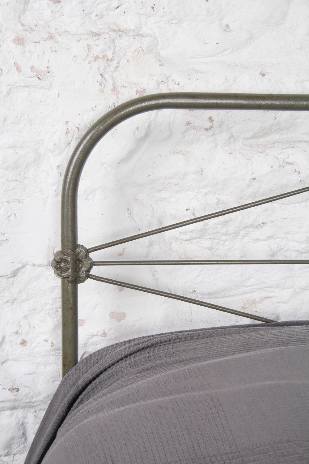 Stylishly Simple and Attractive Irish King Size No End Bed View V